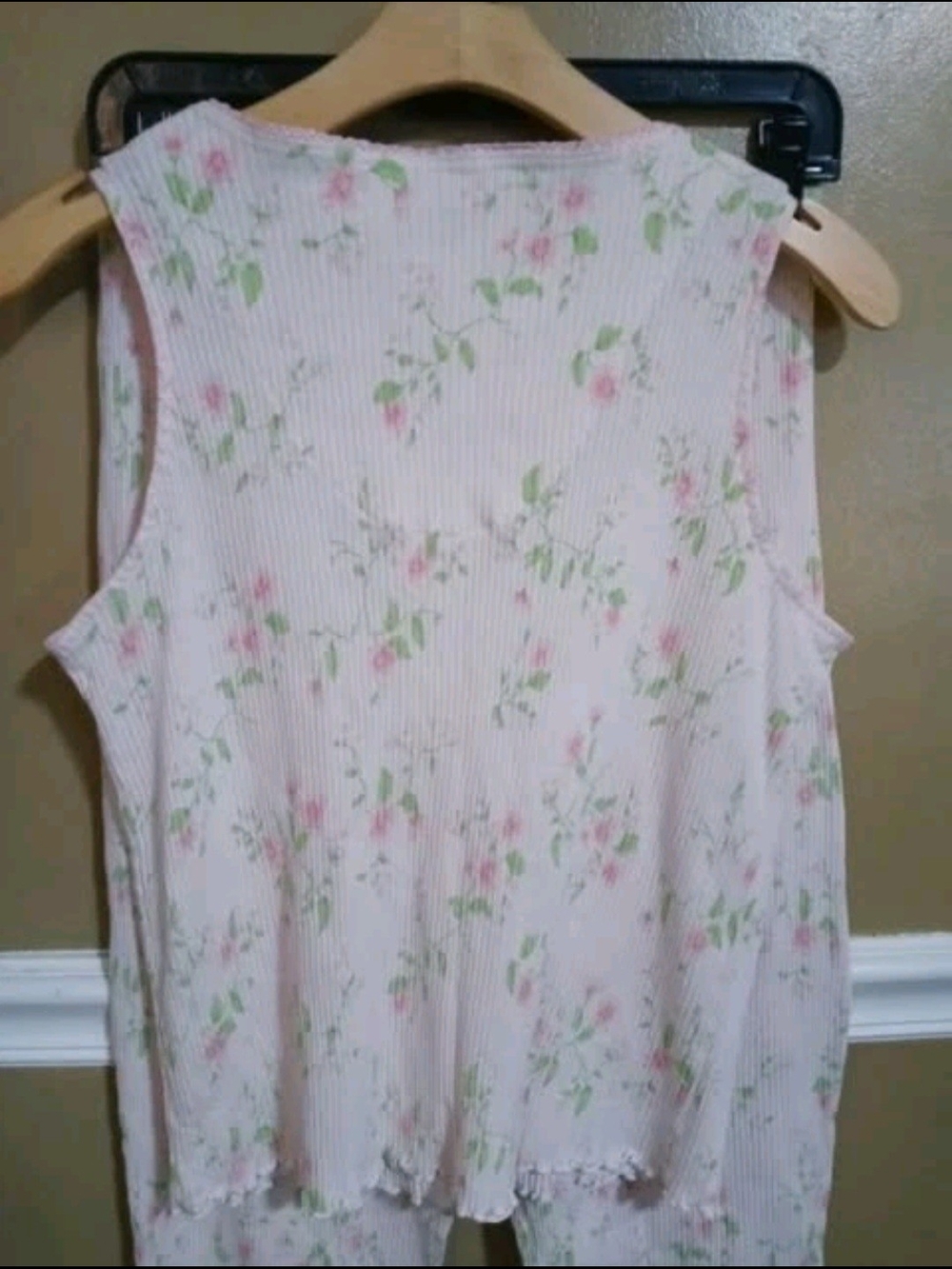 Vintage Vanity Fair 2 piece pajamas Set Pink Floral sleeveless top Pants Large